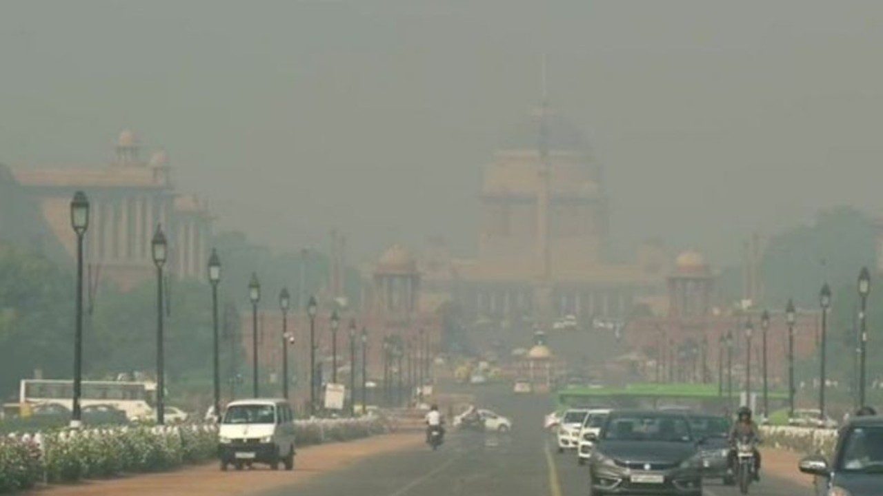 Delhi air quality remains poor for fourth consecutive day