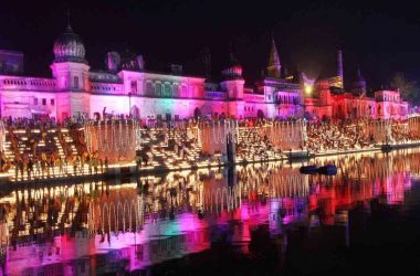 Yogi Adiyanath government to celebrate Deepotsav in Ayodhya on Saturday, 5.51 lakh diyas to be lit