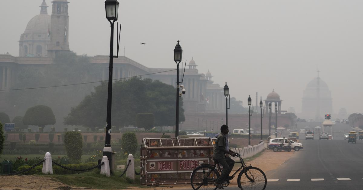 Good News! Winds, approaching rain clouds to bring down air pollution in Delhi