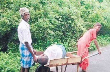 Tamil Nadu: Elderly tribal man carried on cart dies; Onlookers unaffected