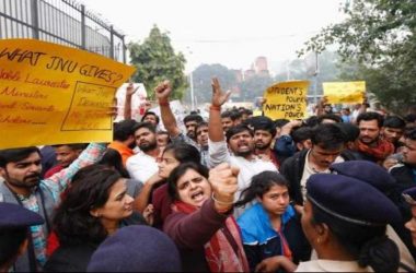 JNU visually challenged students forum condemns police brutality on students