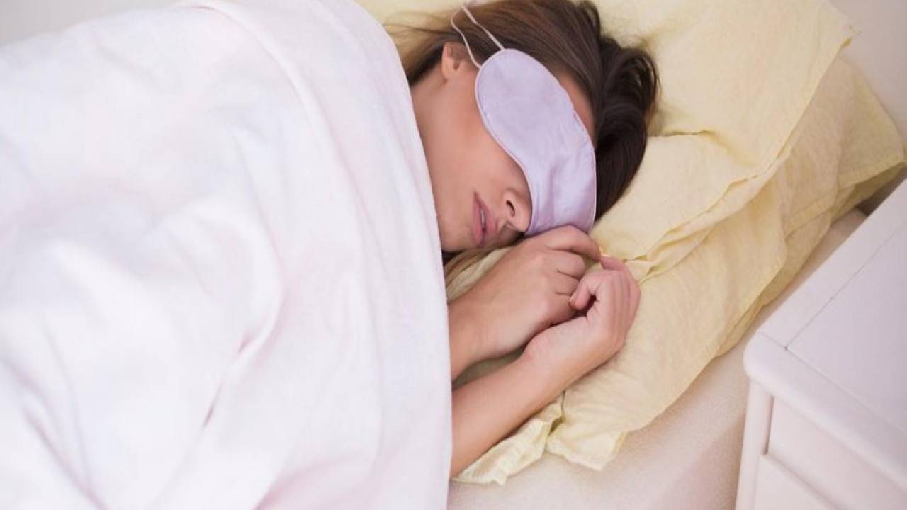 Sleep Internship? Bengaluru start-up offers Rs 1 lakh for 9-hour nap; know details