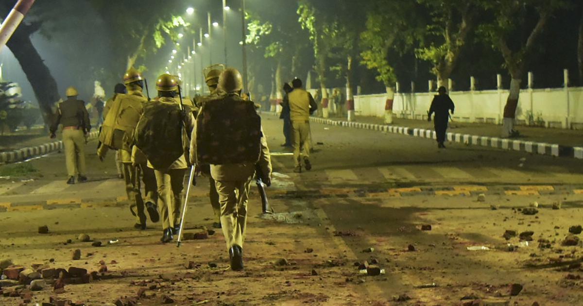 Allahabad High Court asks Centre and UP govt to answer on AMU violence within 2 weeks
