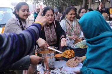 Paras Foundation launches new initiative 'Aahar- Free Food Van' in Delhi-NCR