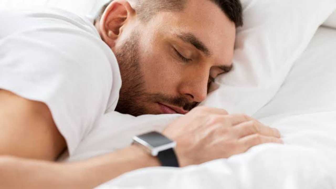 Want to improve your social life? List of benefits when you sleep more