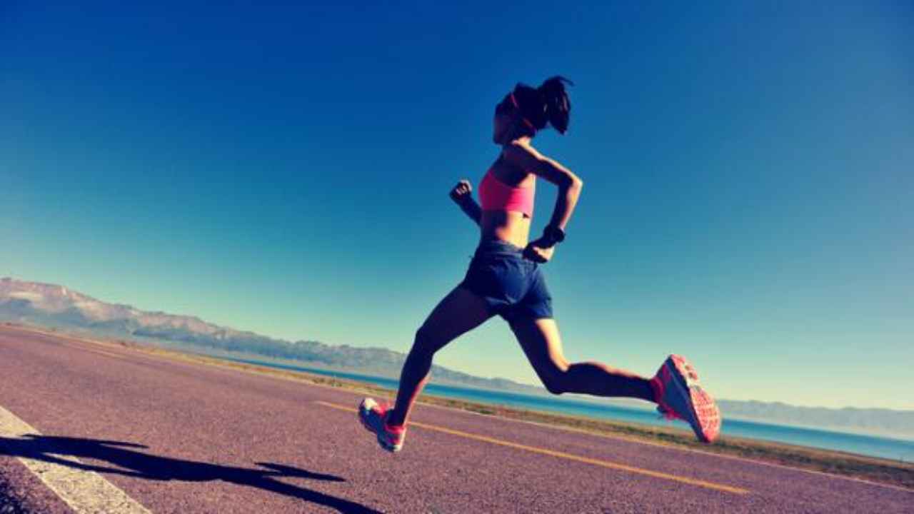 Should you count carbs or calories to build muscle?