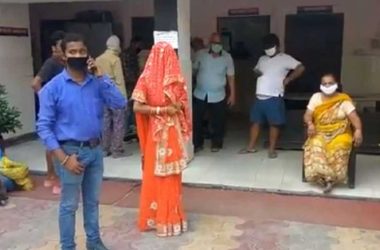 Uttar Pradesh: Man sneaks out to buy grocery, returns with bride amid lockdown in Ghaziabad