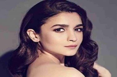 Darlings: Alia Bhatt announces her first production under 'Eternal Sunshine Productions'