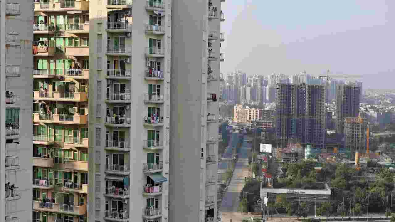 Furore as Greater Noida society sealed after 3 test positive