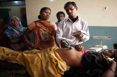 Bihar: Pregnant woman struggles to access healthcare, unborn child dies