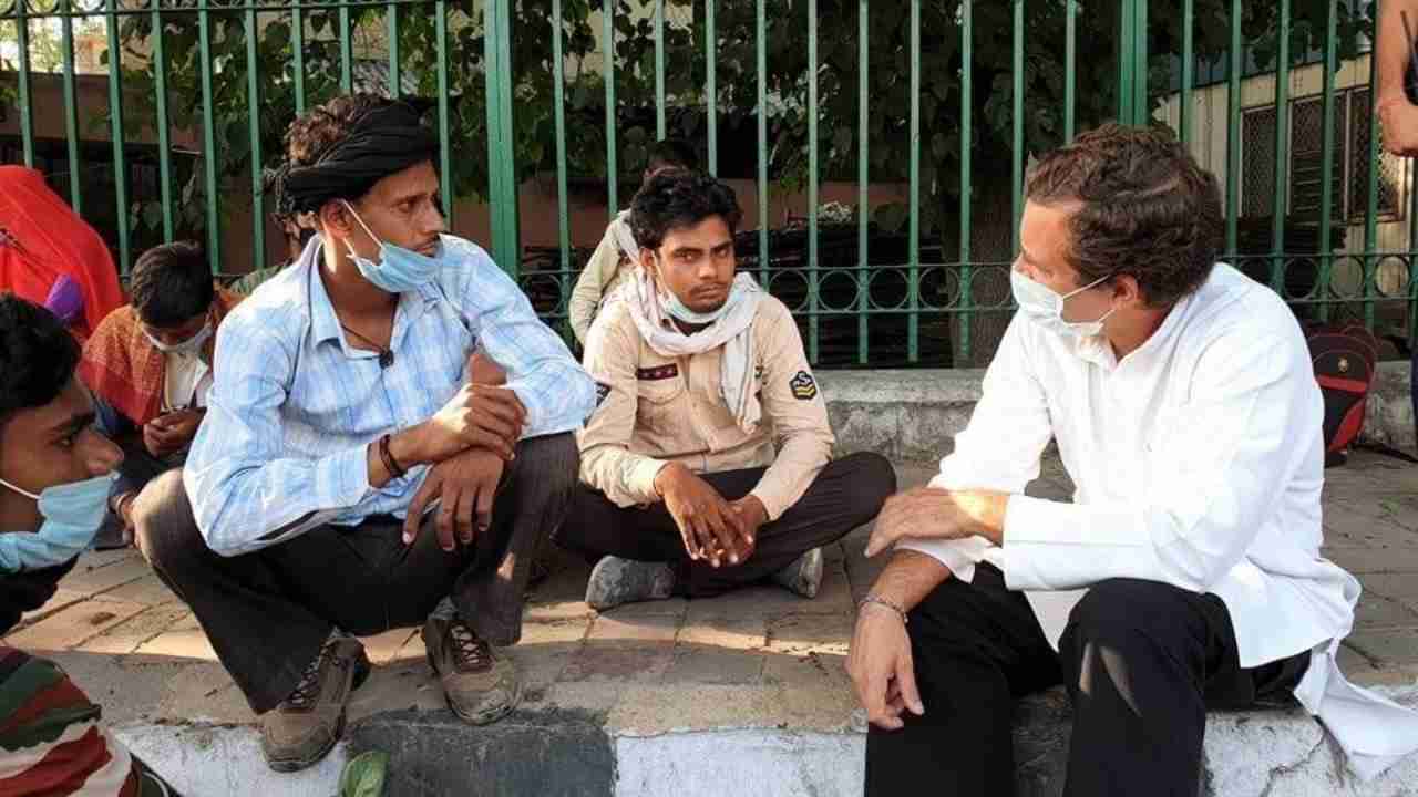 Migrants detained by Delhi police after interaction with Rahul Gandhi, claims Congress