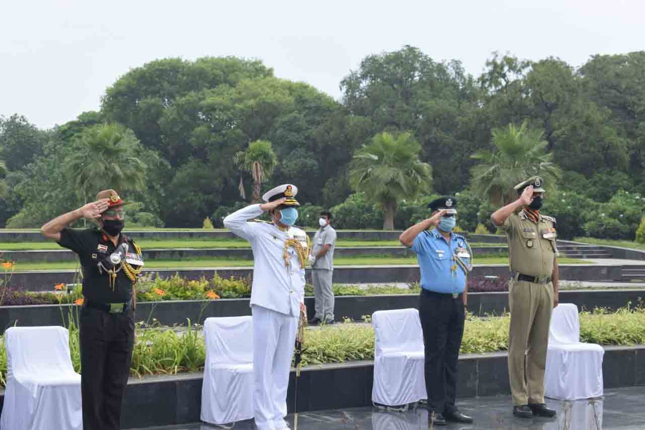 Three Service Chiefs lay flowers at the police memorial in Delhi.