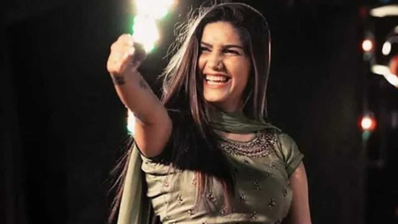 Sapna Chaudhary's old dance video goes viral amid lockdown, watch here!