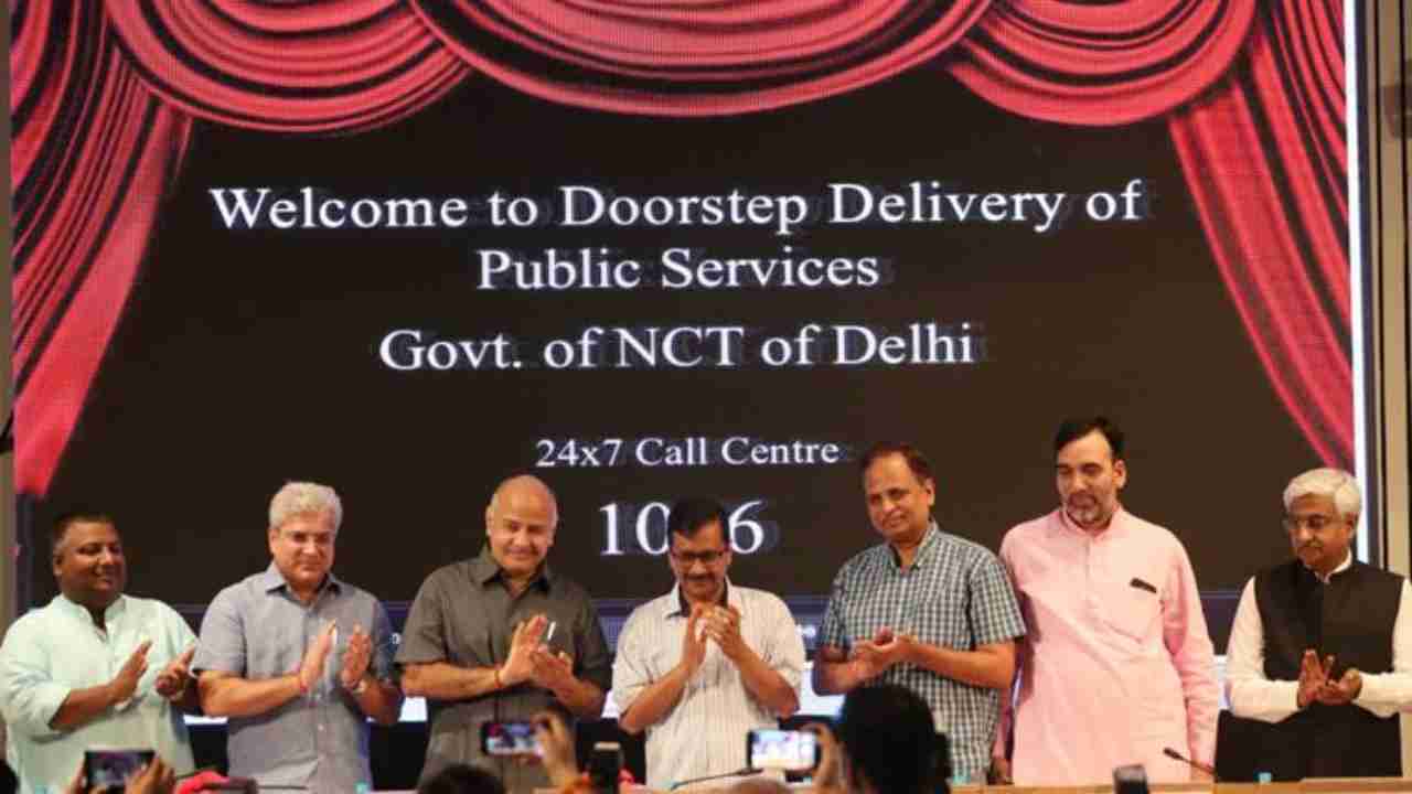 Coronavirus Outbreak: Delhi govt yet to resume doorstep delivery project services, citizens queue up outside offices