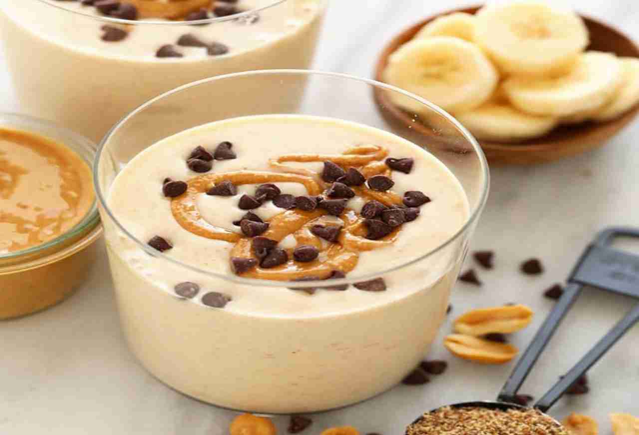 Peanut Butter And Banana Smoothie