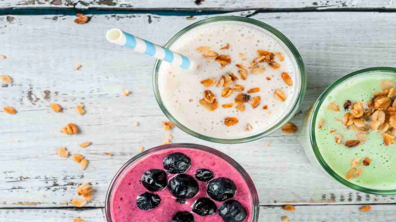 Are you struggling to gain weight? Try out these homemade smoothies