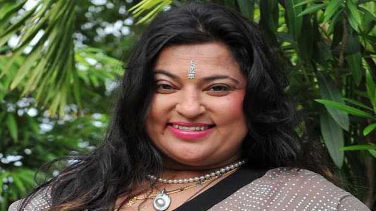 Former Bigg Boss contestant Dolly Bindra seeks help from Mumbai police after getting harassment call