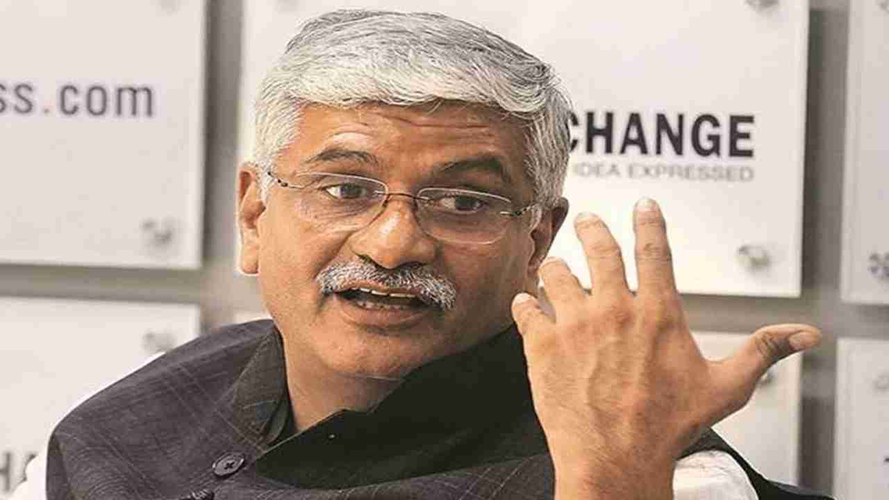 Union Minister Gajendra Singh Shekhawat served notice in Rajasthan horse-trading case