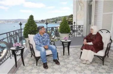 Netizens express disappointment with Aamir Khan for meeting Turkish first lady Emine Erdogan