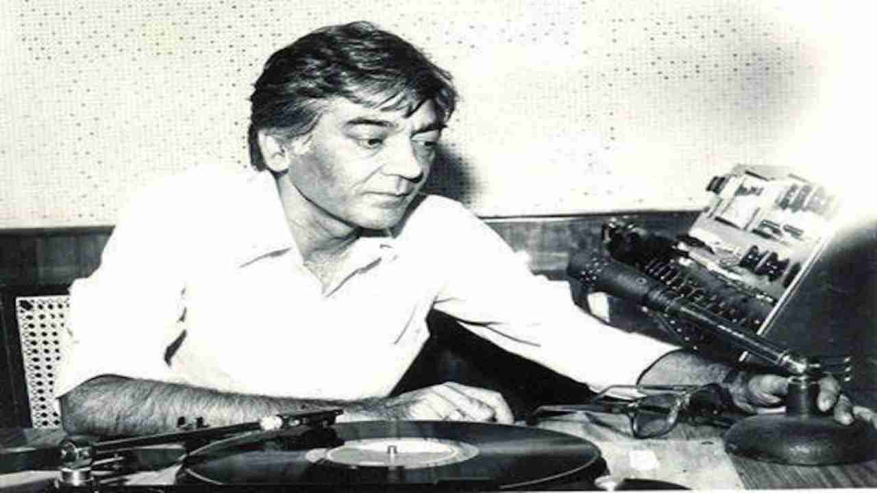Gulshan Bawra Death Anniversary: Early life, Career and hit songs of Bollywood poet and lyricist