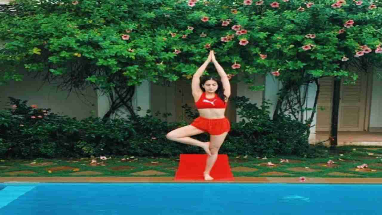 Sara Ali Khan spent her Sunday doing yoga by swimming pool, have a look