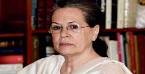 Scores of Congress leaders write to Sonia Gandhi for party reforms