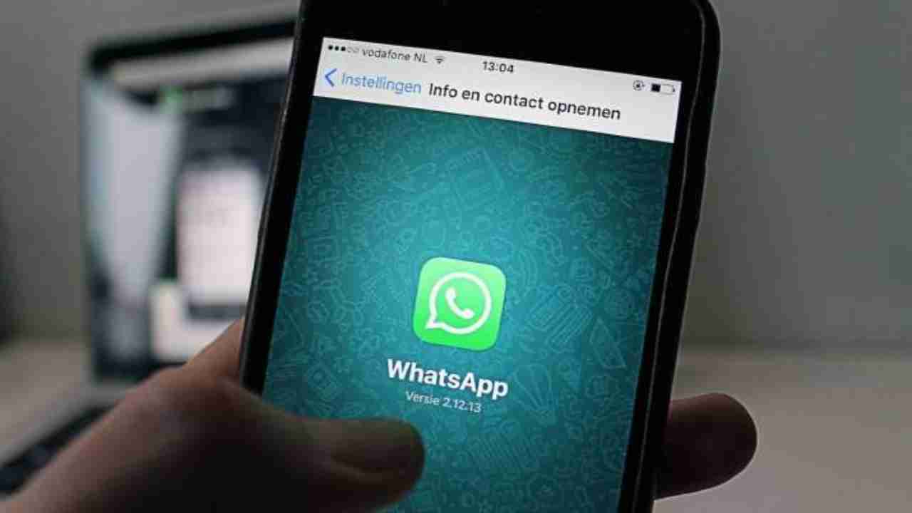 Facebook integrates Messenger Rooms on WhatsApp for Web