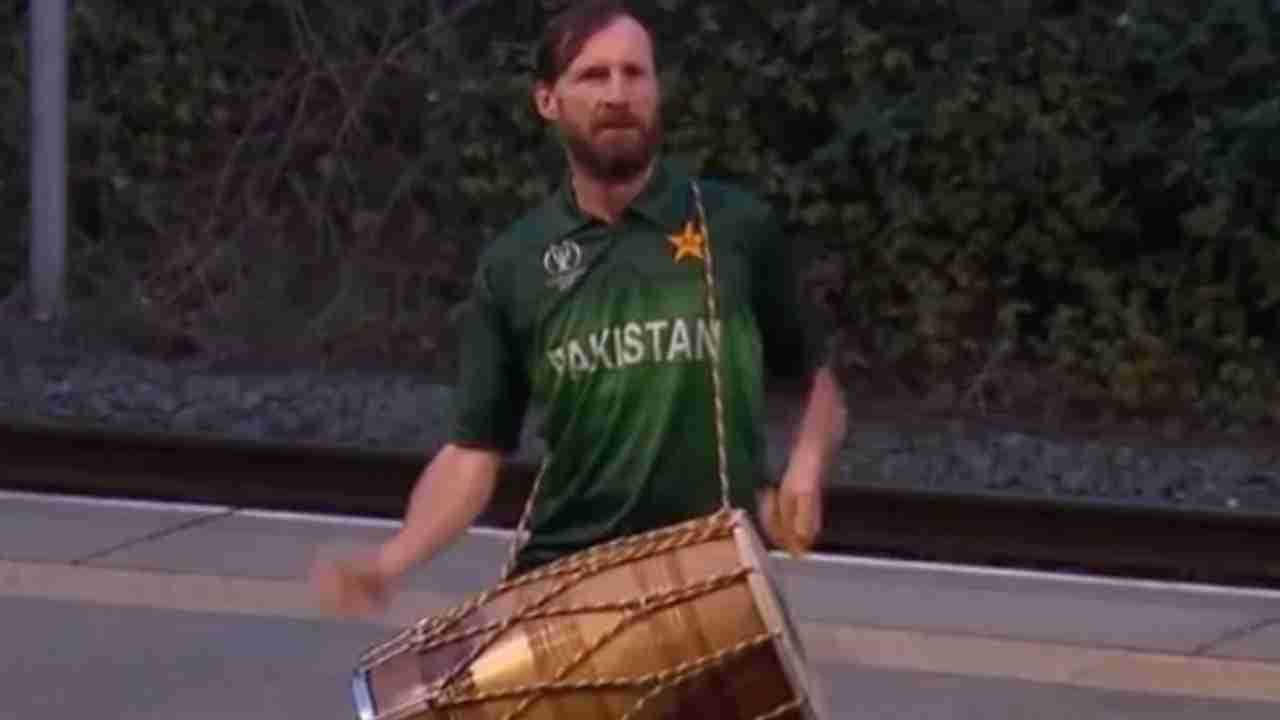 Lionel Messi’s doppelganger spotted playing Dhol in Manchester, see pictures