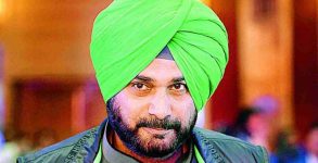 Congress leader Navjot Singh Sidhu to join protests to support farmers' cause