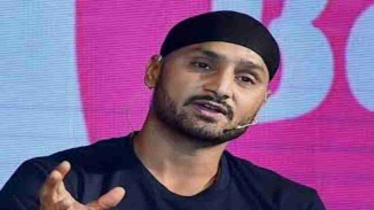 Harbhajan Singh complains against realtor for non repayment of Rs 4 crore loan