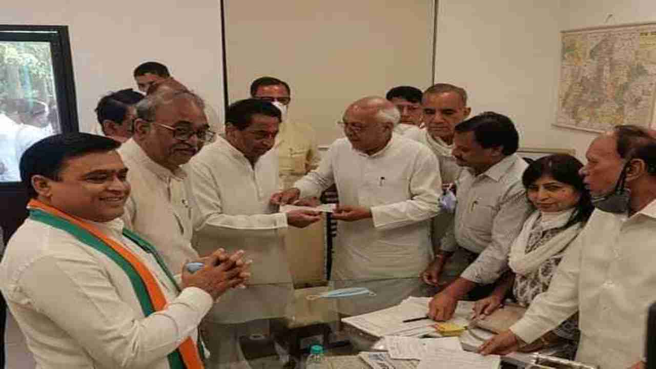 Madhya Pradesh: Senior BJP leader in Gwalior-Chambal region joins Congress