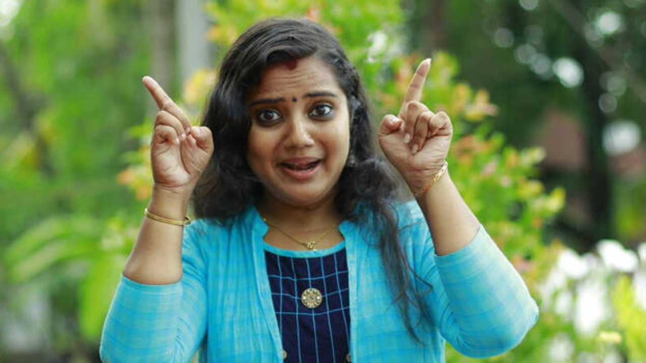 Viral school teacher Sai Swetha insulted on social media for declining movie offer