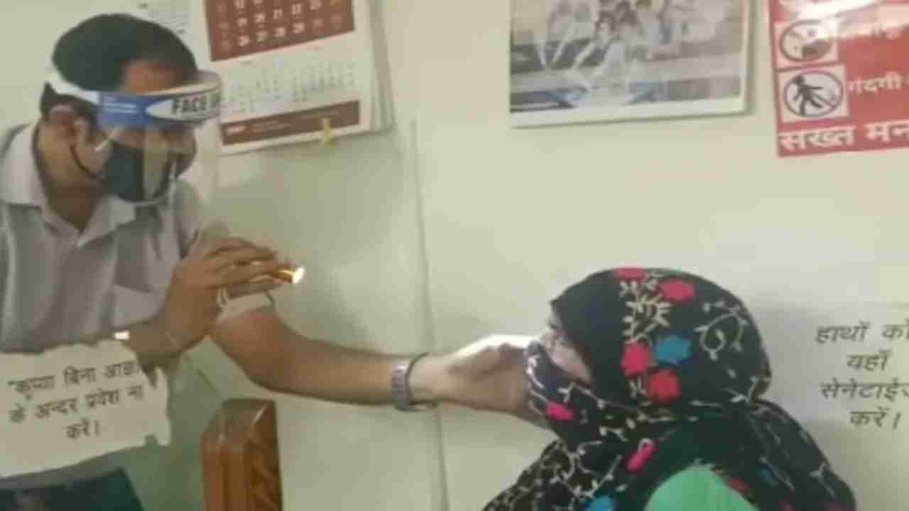 Uttarakhand: Man opens clinic to fulfill mother's last wish, gives free treatment to poor