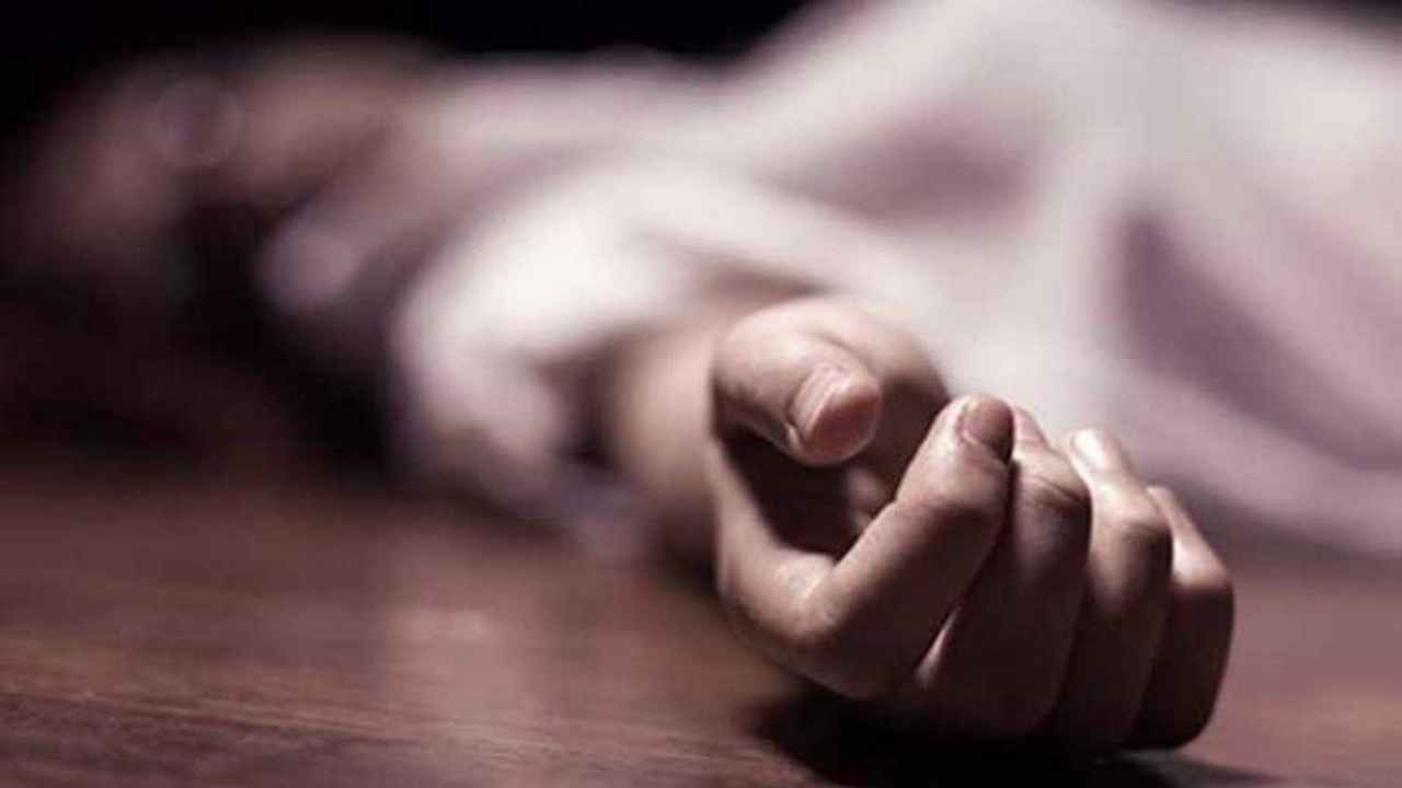 Gurugram: Man kills wife, wraps body in blanket