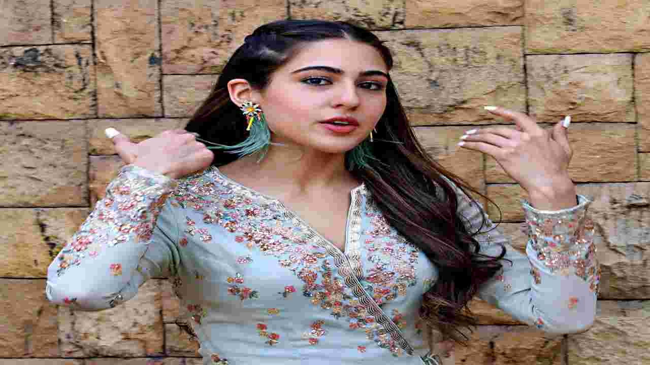 Sara Ali Khan gets trolled on Twitter, here's everything you need to know