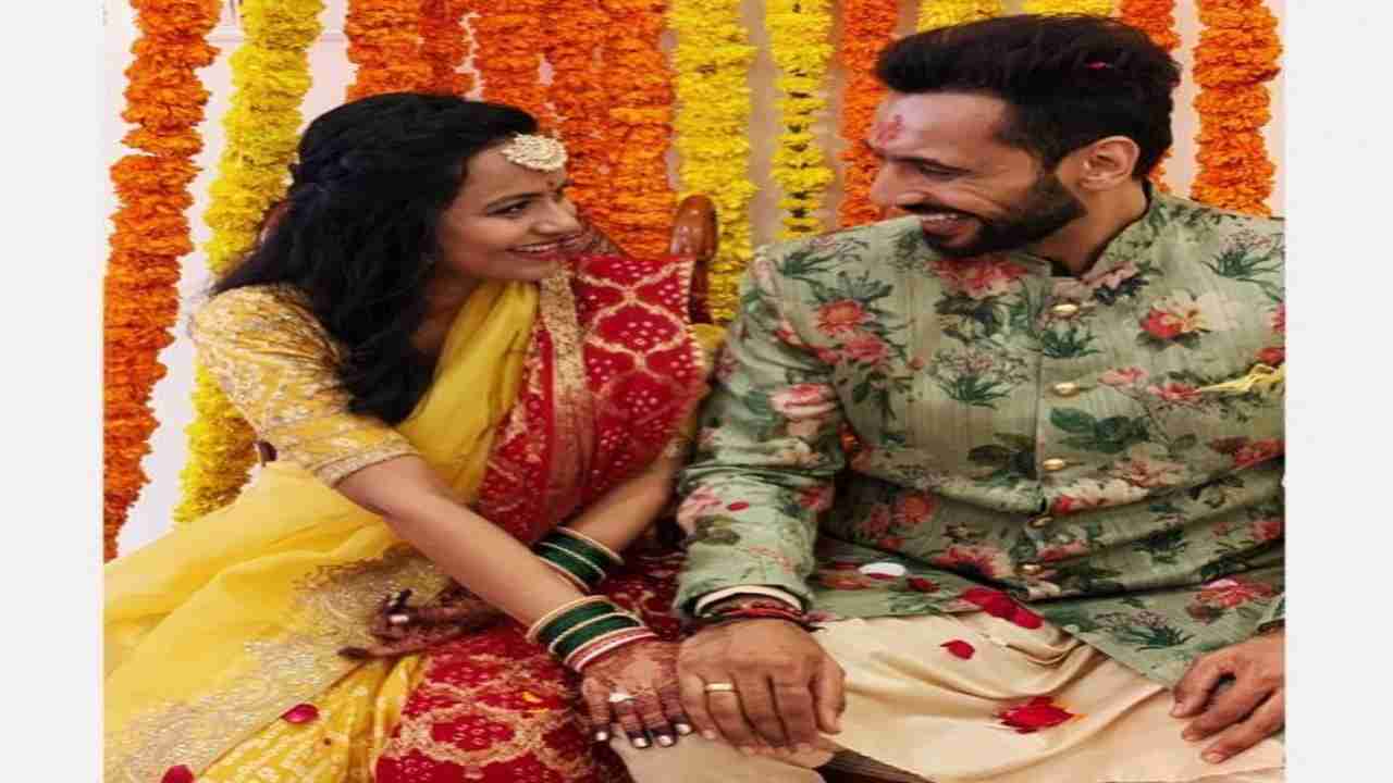 Dance India Dance fame Punit Pathak announces his wedding with fiancee Nidhi Moony Singh