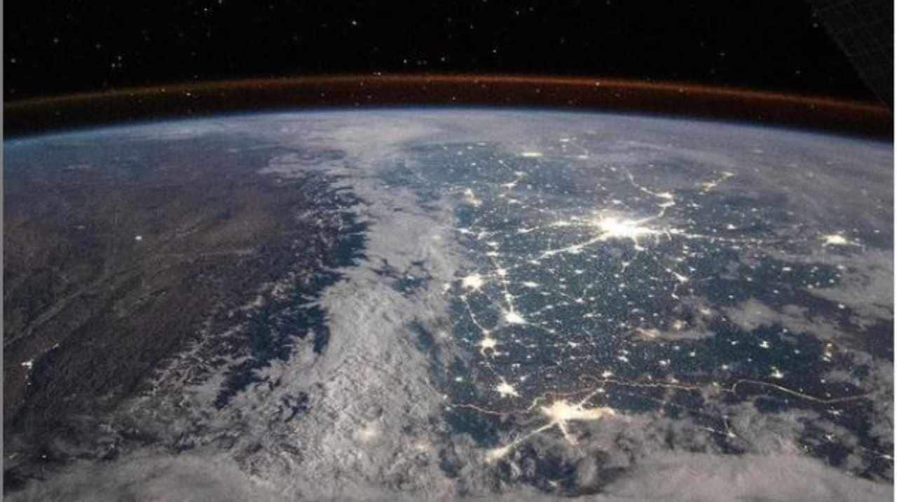NASA shares stunning pic of snow-capped Himalayan mountains