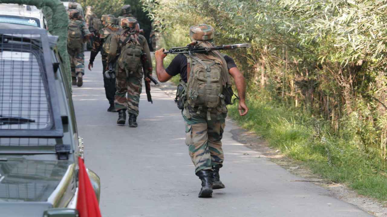 India Indian army suicide Jammu Kashmir army India Indian suicide