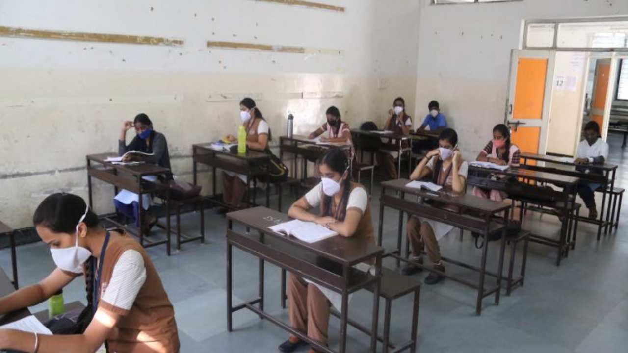 Karnataka SSLC Exams class 10th