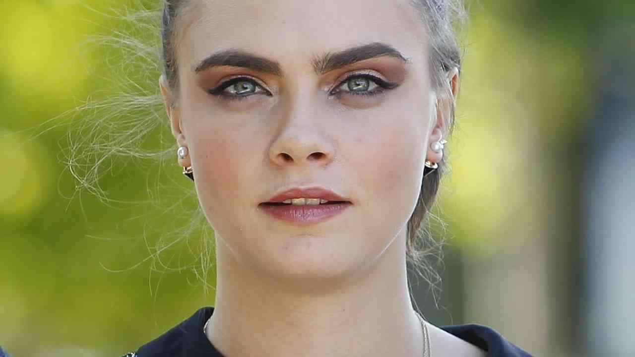 Cara Delevigne gifting sex toys to friends