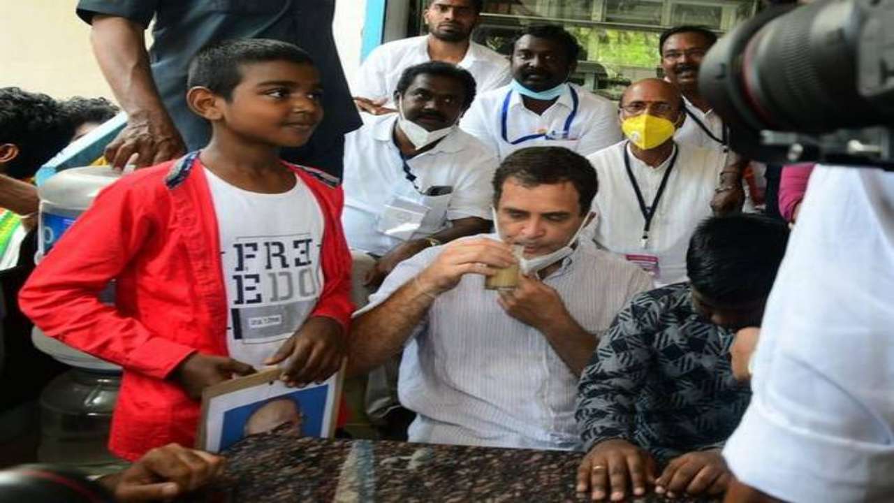 Rahul Gandhi fulfill his promise, gives sports shoes to a boy in Kanyakumari 