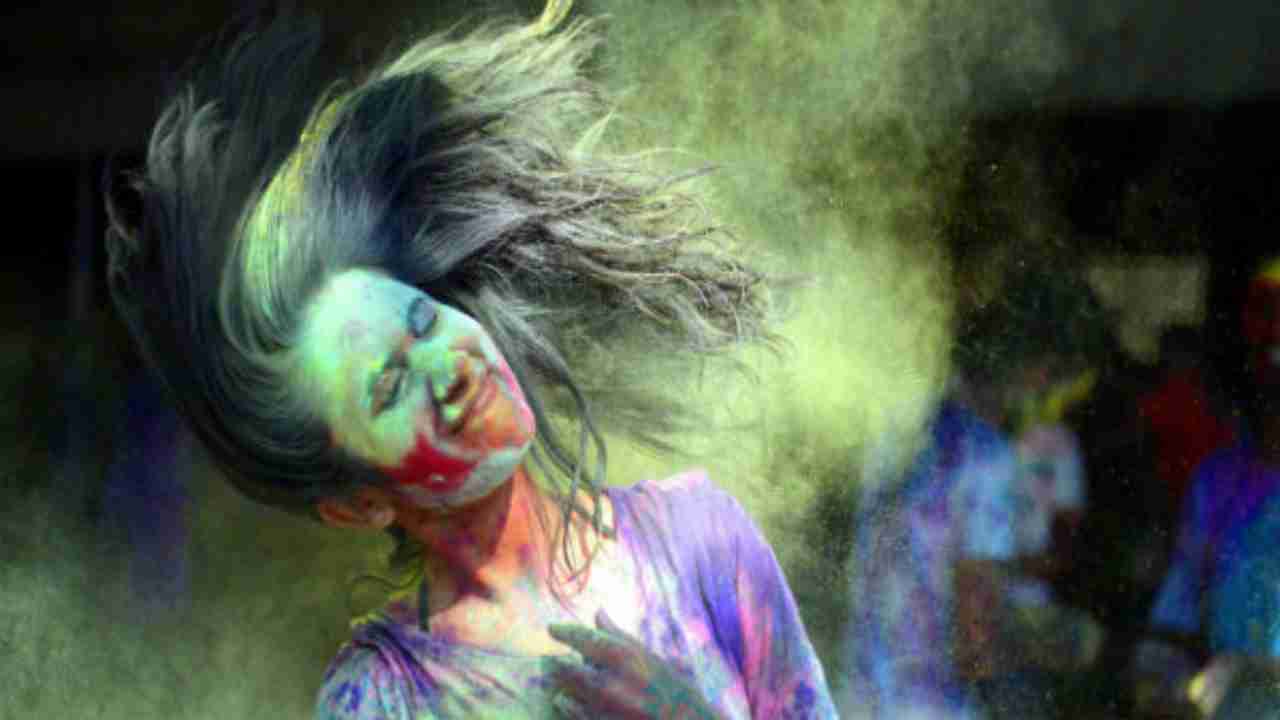 Happy Holi 2021: Hacks to protect you hair from damage control, check here