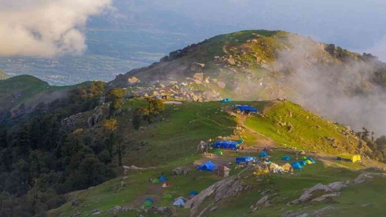 Himachal Pradesh: Fresh restrictions ban gatherings in Kangra district with surge in coronavirus cases