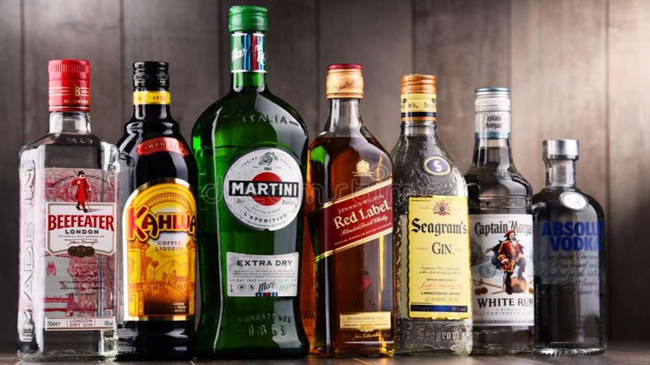 Madness in Rajasthan as liquor store bid which started at Rs 72 lakh, ends at Rs 510 crore; excise department in shock