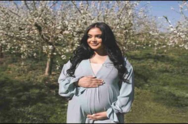 Harry Potter actor Afshan Azad aka Padma Patil announces pregnancy, shares adorable pictures