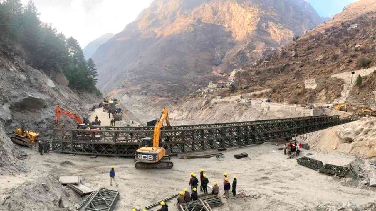 Eight dead, 31 missing in avalanche in Uttarakhand's Chamoli