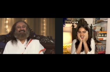 Bhumi Pednekar collaborates with Sri Sri Ravi Shankar to aid people affected by pandemic