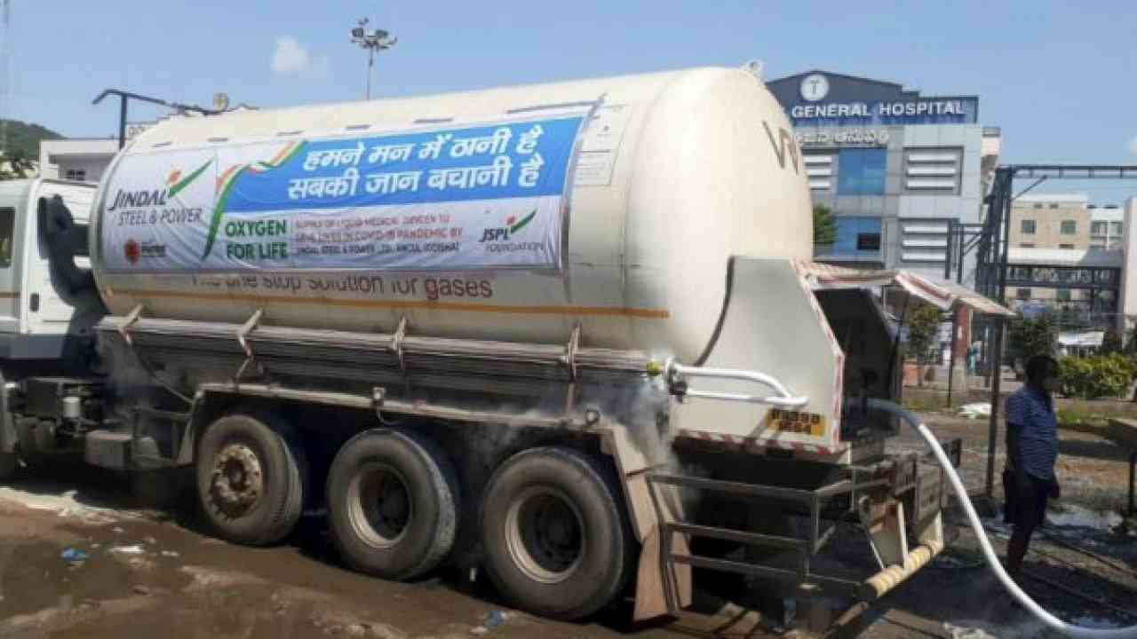 JSPL supplies 1,100 MT of liquid oxygen to Andhra Pradesh, Telangana