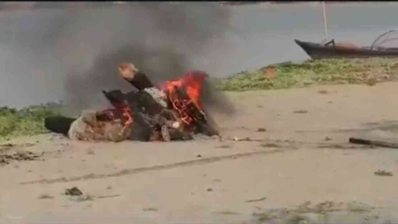 Video shows bodies being burnt with tyres & petrol, action ordered