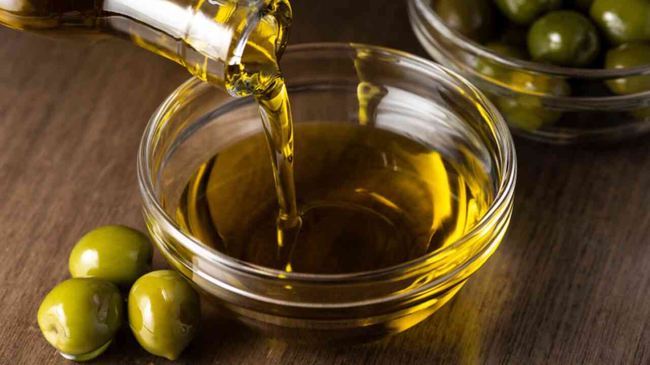 Is olive pomace oil healthy for Indian cooking?